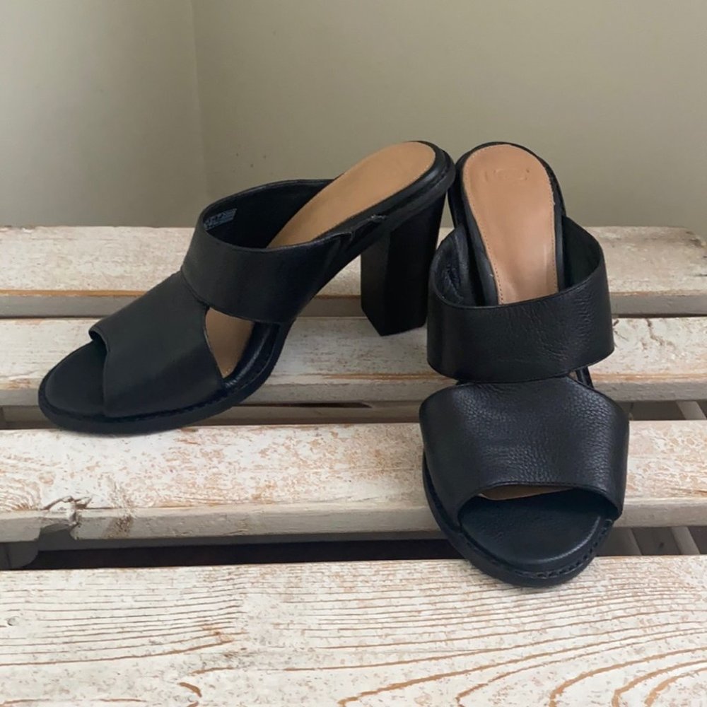 Ugg Leather Black Mule Sandal Heels Sz 8